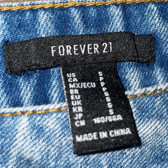 Forever21 - Picture 6 of 6